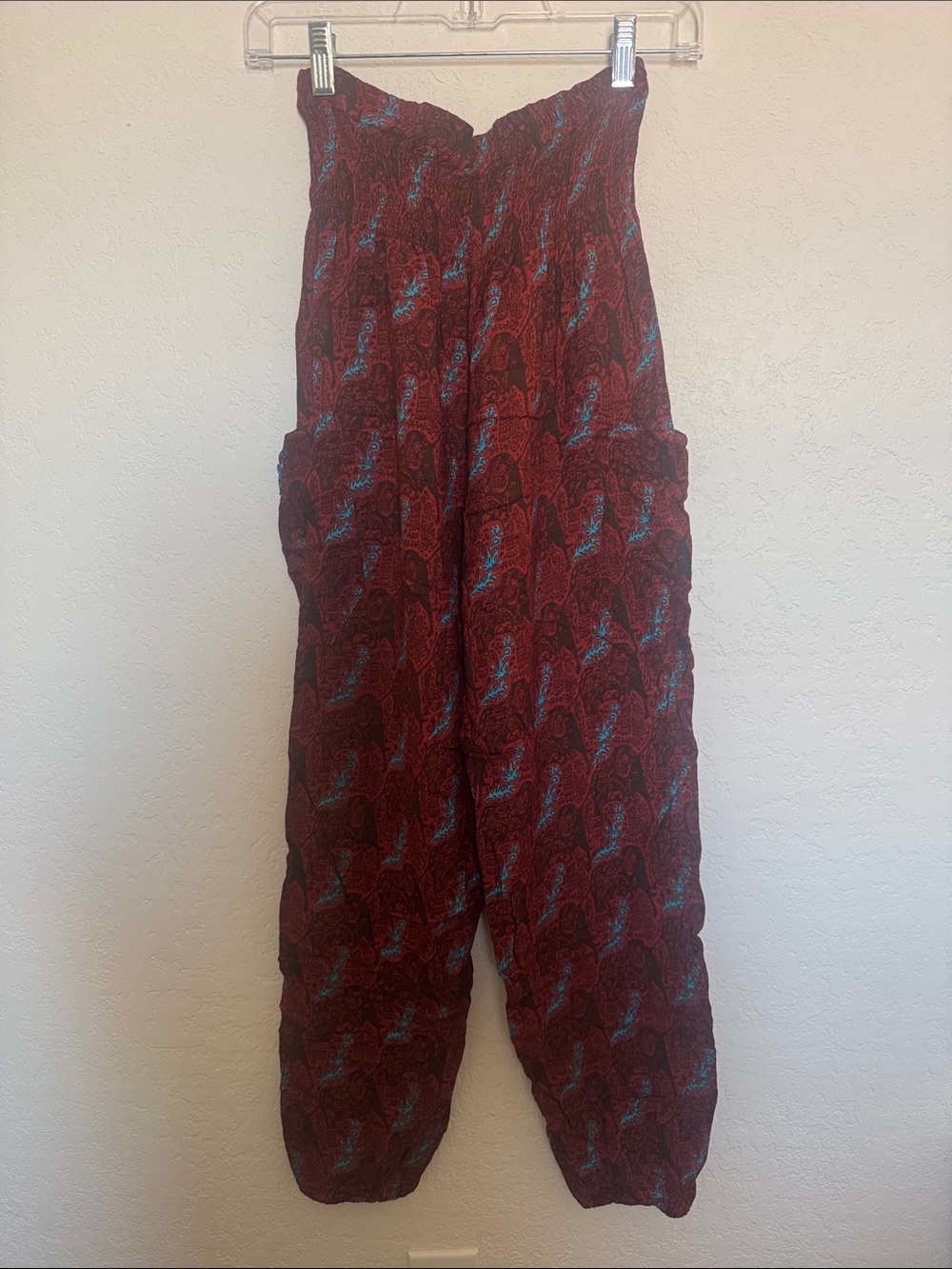 Unique Red Elephant Patterned High-Waist Relaxed Pants